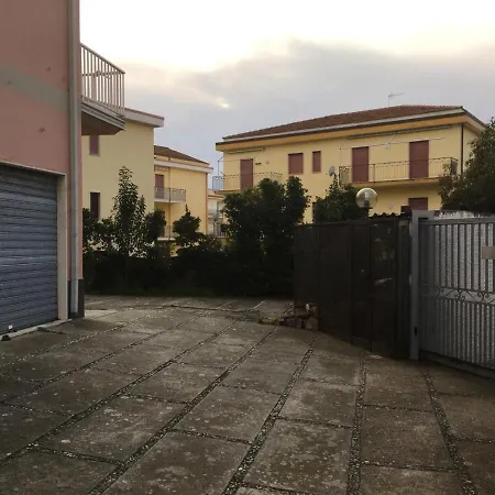 In Spaziosa Con Giardino Daire *
